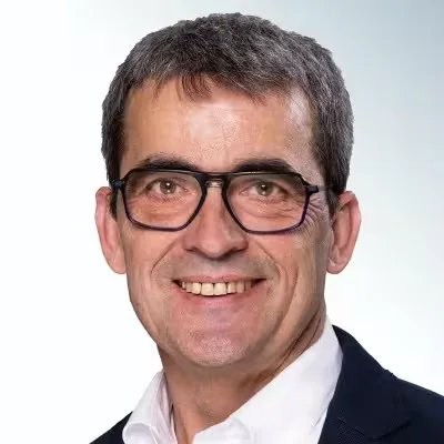 Reinhard Beyer, Auto Beyer